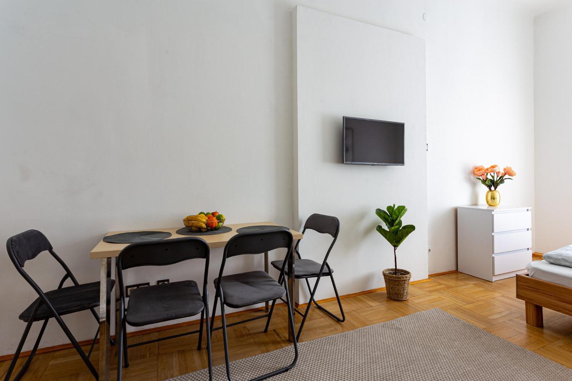 Urania Apartments Budapest Luaran gambar